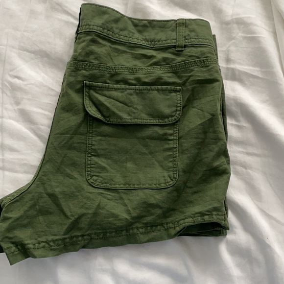 J crew shorts - Picture 2 of 3